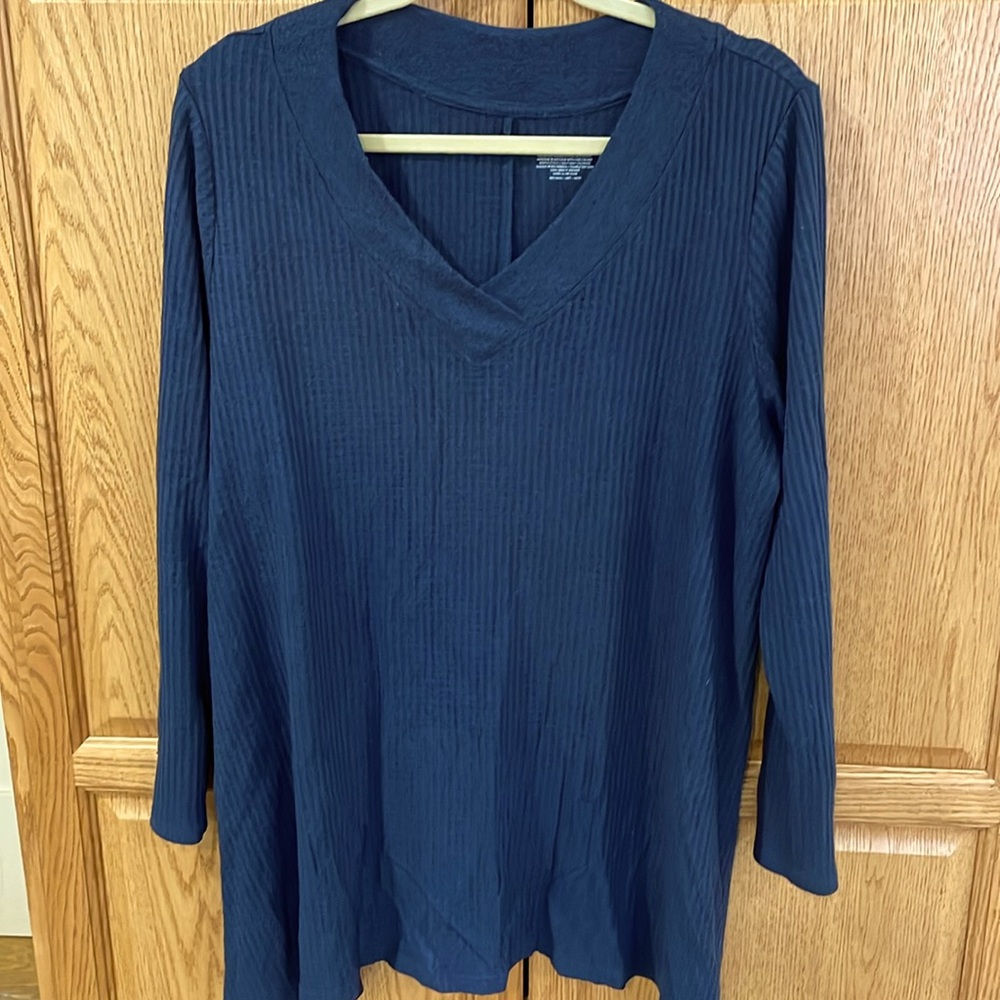 Lane Bryant long sleeved waffle v-neck tunic 18/20
